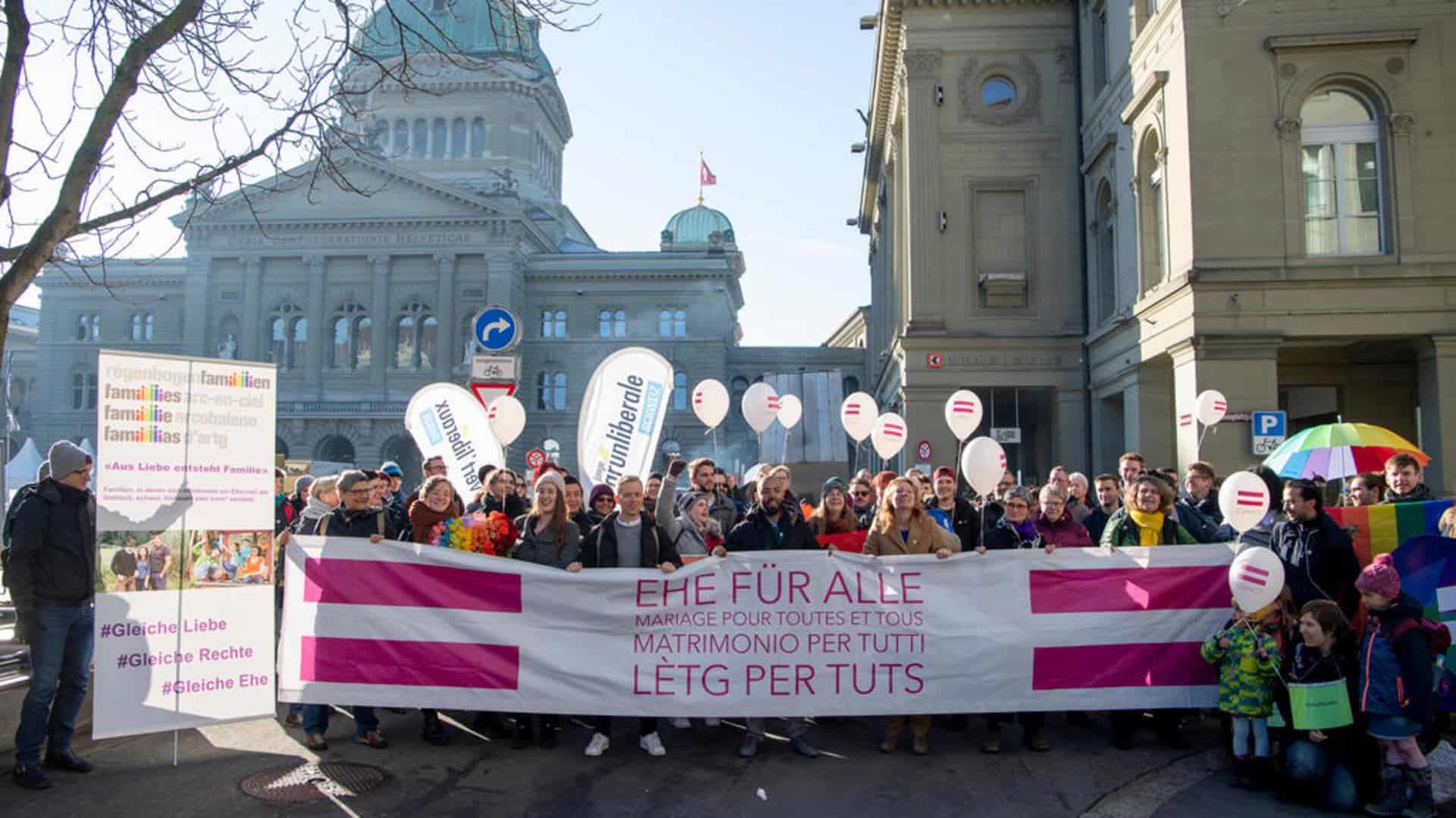 El Parlamento suizo autoriza por fin el matrimonio para todos