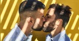 The right way to kiss We show you 5 tips on how to do it right!